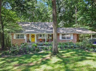 104 Woodridge Ln, Oak Ridge, TN 37830