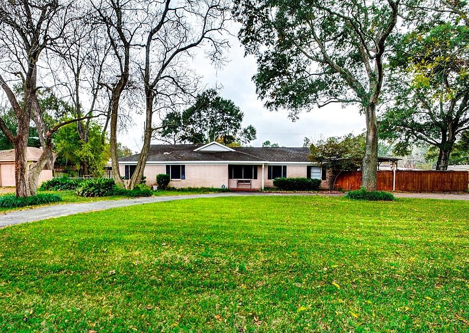 1st image of 13127 Vernon Dr