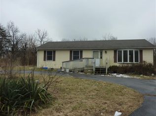 486 Plateau Dr, Hedgesville, WV 25427