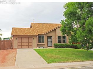 870 Greenbrier Dr, Colorado Springs, CO 80916