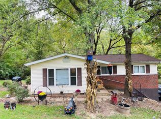 3313 Eldon Dr, Imperial, MO 63052