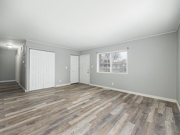 5th image of 5297 Cullen Dr