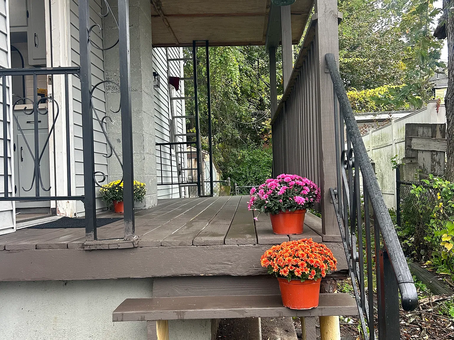 2 bed, $1,800 — Photo 1