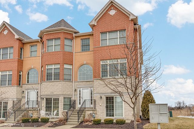 1st image of 17926 Fountain Cir