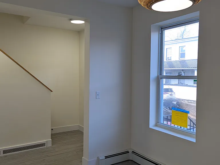 6 S Cedar St — Photo 7
