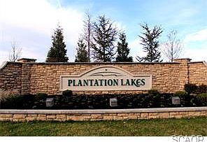 2nd image of 29517 Glenwood Dr #801
