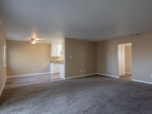 5th image of 1411 Willis St APT 5