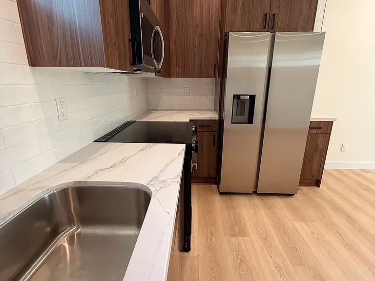 1160 Erica St #2 — Photo 11