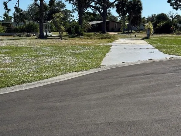 3303 Dove Ln #46, Englewood, FL 34224