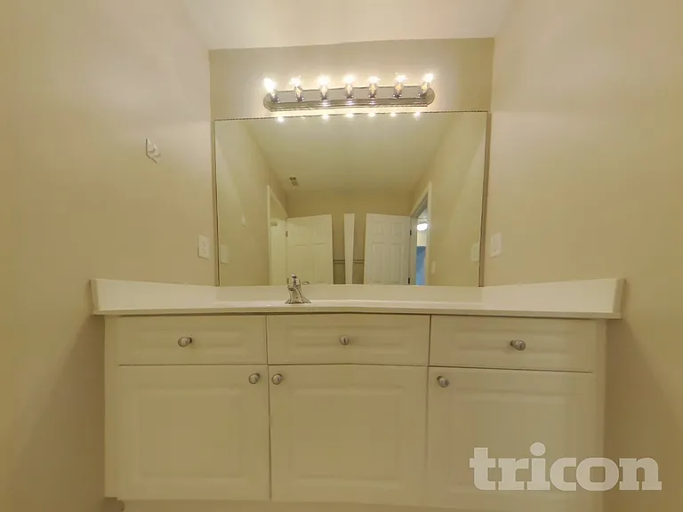 52 Paddington Pl — Photo 22