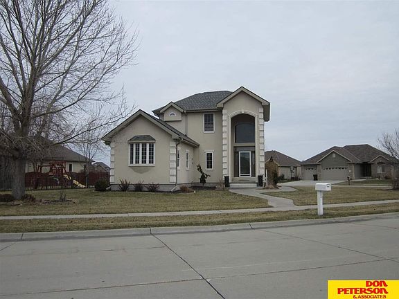 2nd image of 3248 Marian Ln