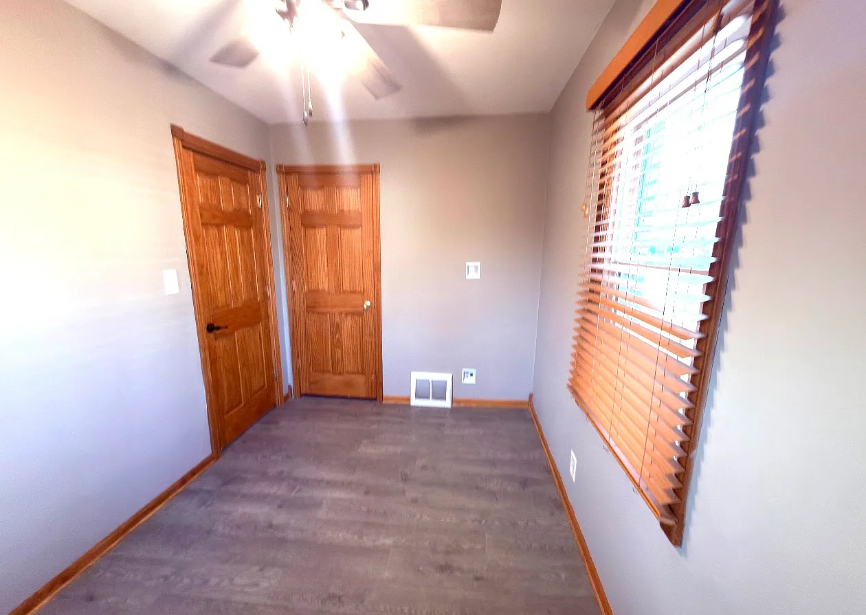 2 bed, 955 sqft, $1,650 — Photo 4
