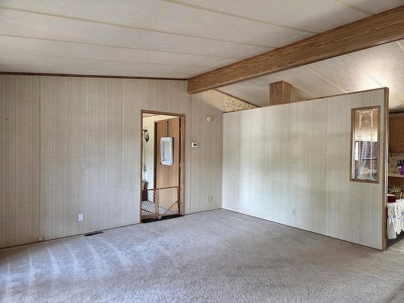 3rd image of 1001 SE 15th St Unit 59