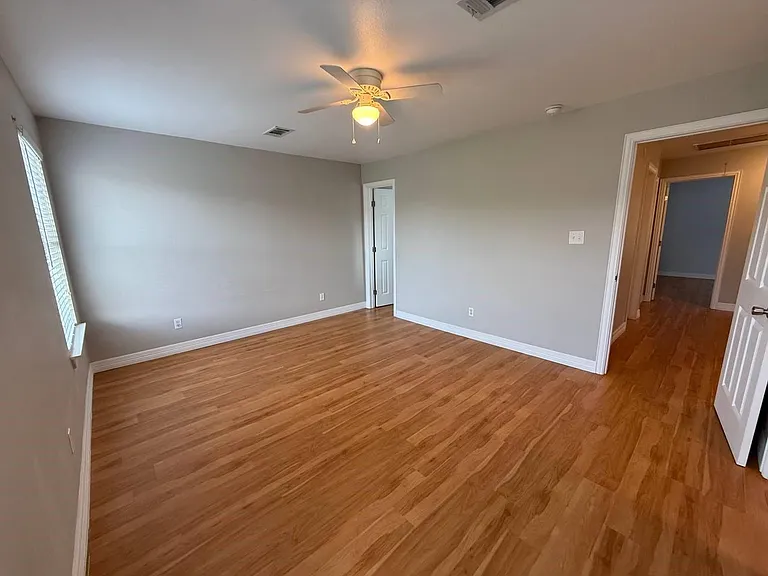 16835 Libson Falls Dr — Photo 18