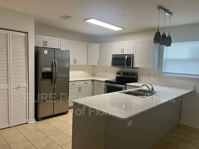 339 NE Sanchez Ave #108 — Photo 7