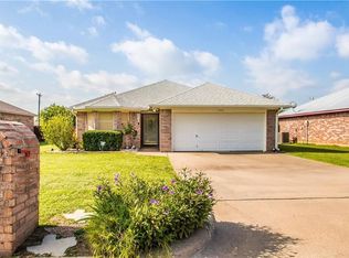 1704 SE 15th St, Mineral Wells, TX 76067