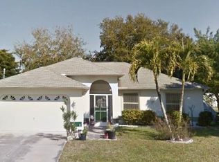 1211 SE 27th Ter, Cape Coral, FL 33904
