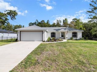 2031 W Hampshire Blvd, Citrus Springs, FL 34434