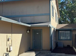 403 W J St, Los Banos, CA 93635