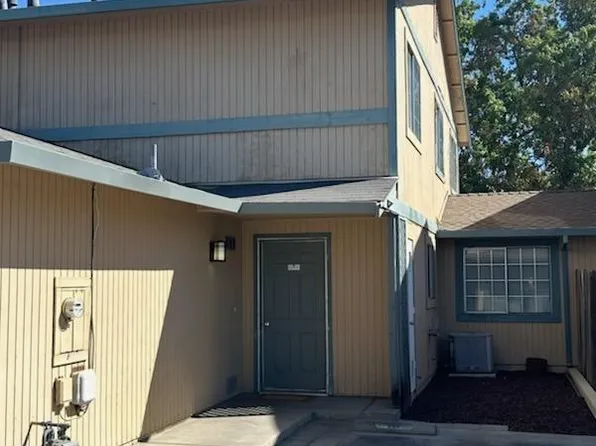 403 W J St, Los Banos, CA 93635