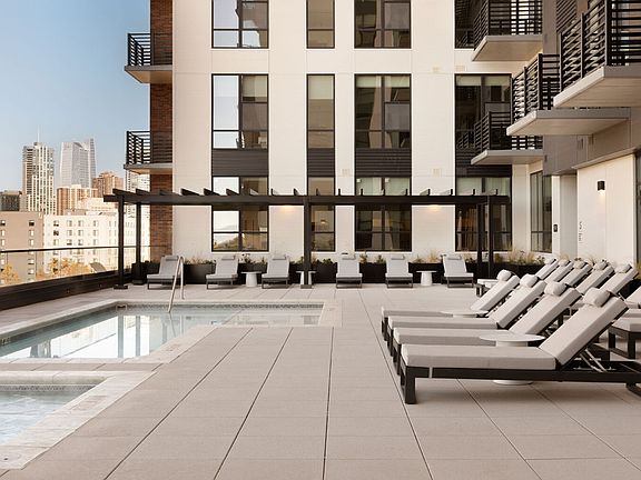 2nd image of 370 W 12th Ave #1013