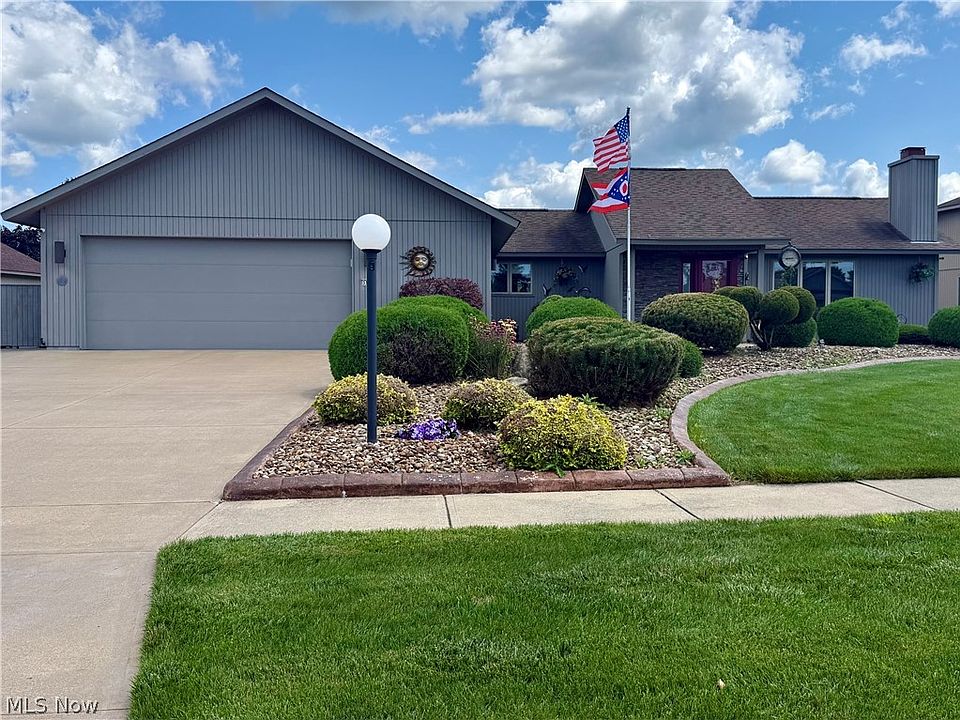 1st image of 33065 Cobblestone Cir