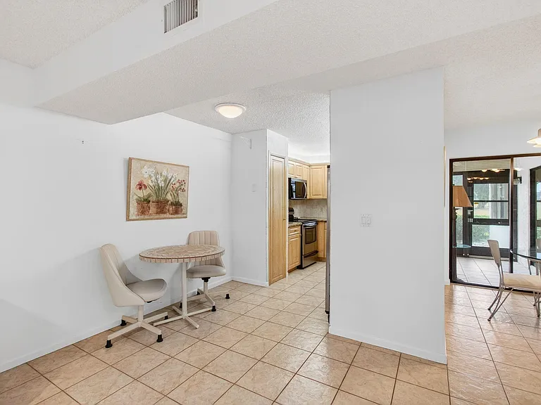 5851 Parkwalk Dr — Photo 34