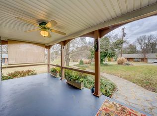 3484 Overbrook Dr, Roanoke, VA 24018