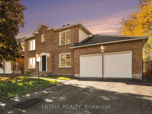4 Spindle Way, Ottawa, ON K2S 1J4