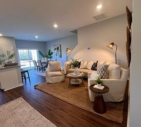 4th image of 3029 Portico Court #59