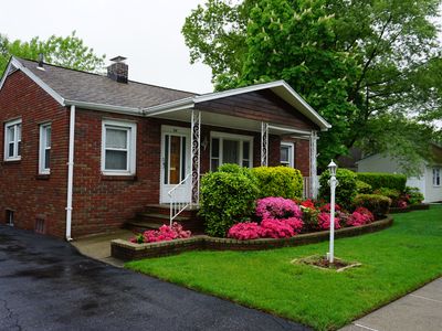 24 Willow St, Elmwood Park, NJ, 07407