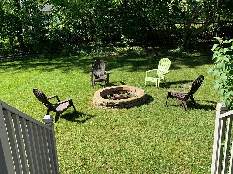 Backyard fire pit