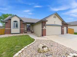 1024 N Crest St, Wichita, KS 67206