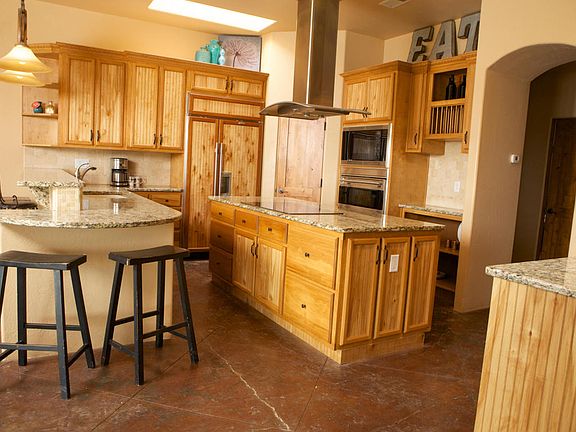 5th image of 10 Pinon Ridge Rd