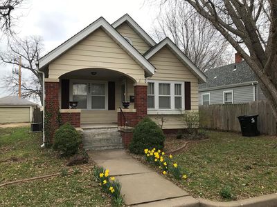 327 S 8th St, Salina, KS, 67401
