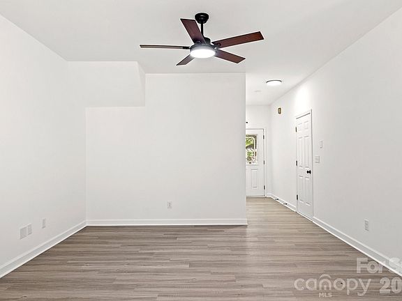 5th image of 5536 Franklin Springs Cir