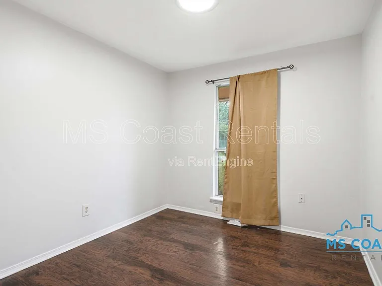 1601 Lewis Ave — Photo 19