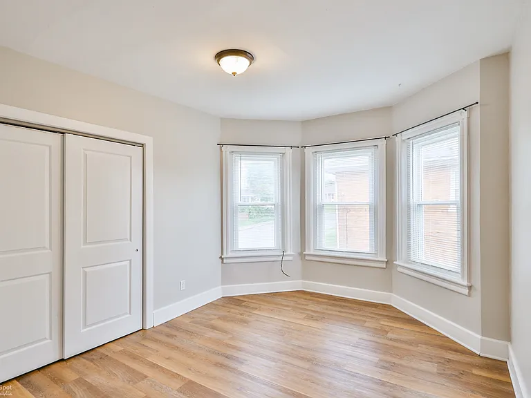 421 Union St — Photo 29