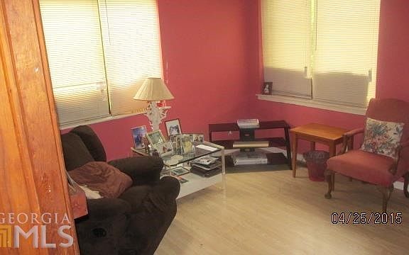 4th image of 3145 Fairington Dr
