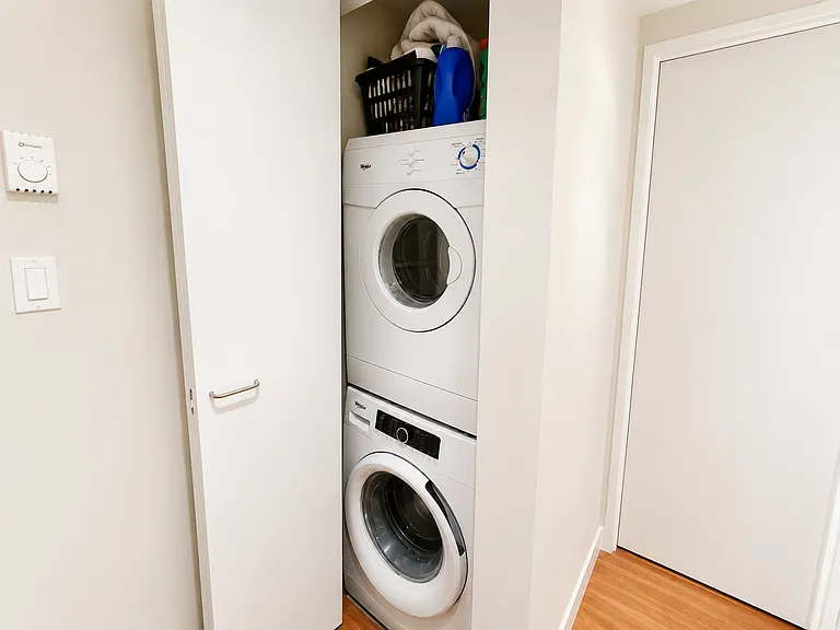 168 Powell St #507 — Photo 7