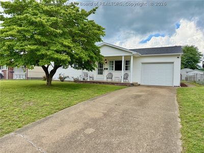 619 Long Ave, Ravenswood, WV, 26164