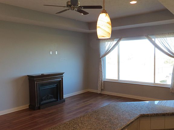 5th image of 25801 Ironhorse Ct