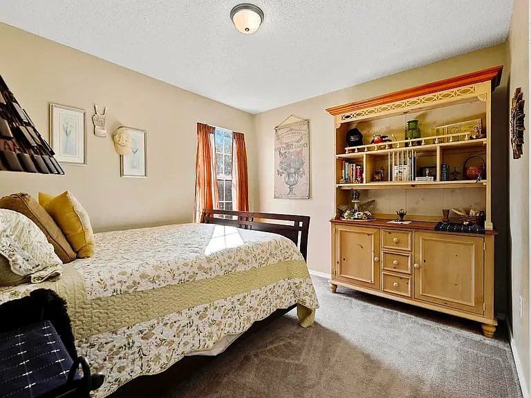 10527 Bay Tree Dr — Photo 19