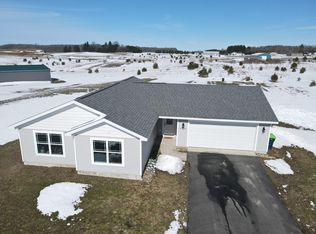 2310 Remington Dr, Kingsley, MI