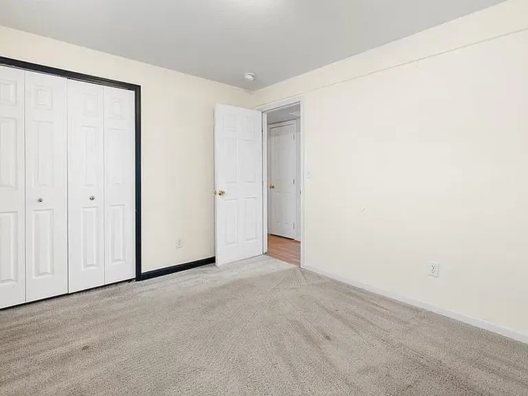 7126 Oxmoor Ln — Photo 17
