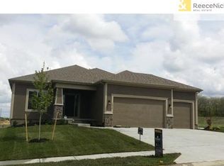 1210 Becket Ct, Raymore, MO 64083