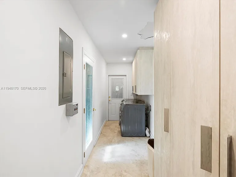 201 Golden Beach Dr — Photo 49