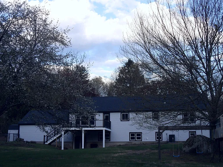 4 Crestview Dr — Photo 36