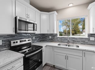5110 Boston Harbor Rd NE, Olympia, WA 98506
