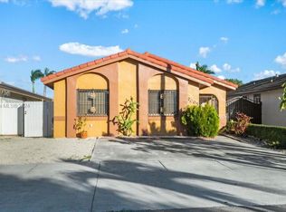 7005 W 29th Way, Hialeah, FL 33018